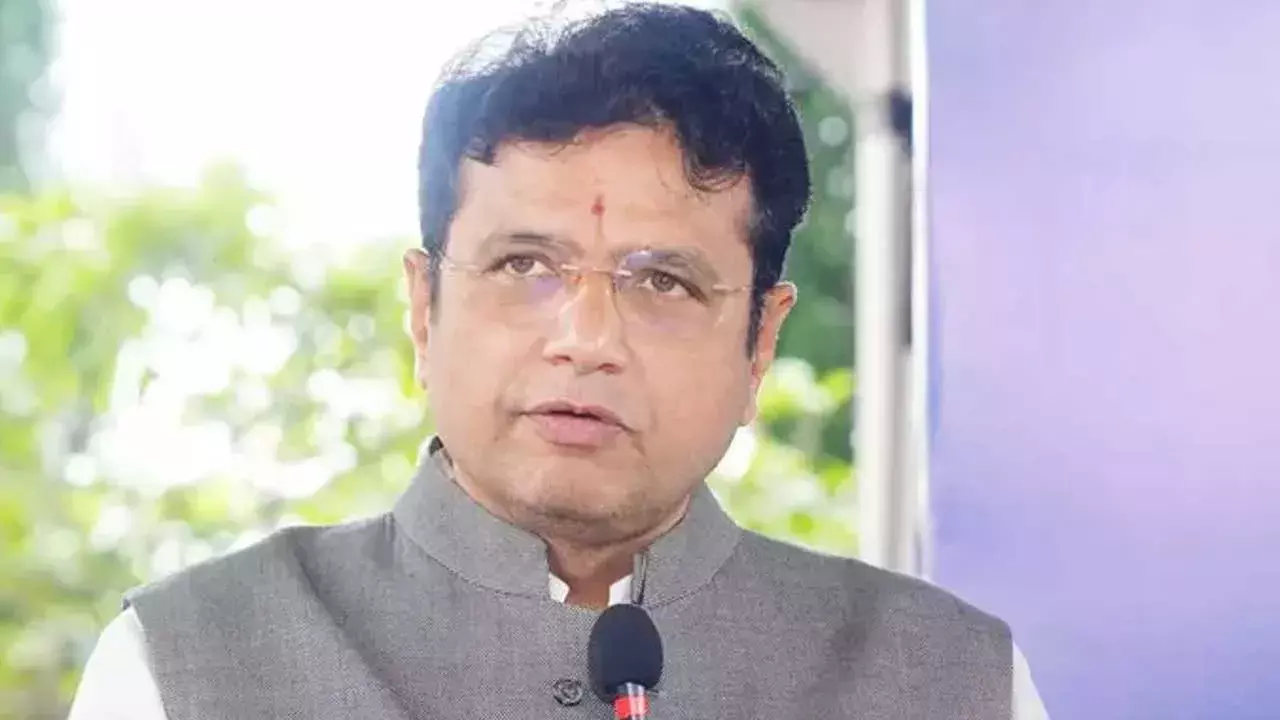Minister Sridhar Babu : నాలుగేళ్లలో ఫ్యూచర్ సిటీ నిర్మాణం పూర్తి : మంత్రి శ్రీధర్ బాబు Minister Sridhar Babu : నాలుగేళ్లలో ఫ్యూచర్ సిటీ నిర్మాణం పూర్తి : మంత్రి శ్రీధర్ బాబు