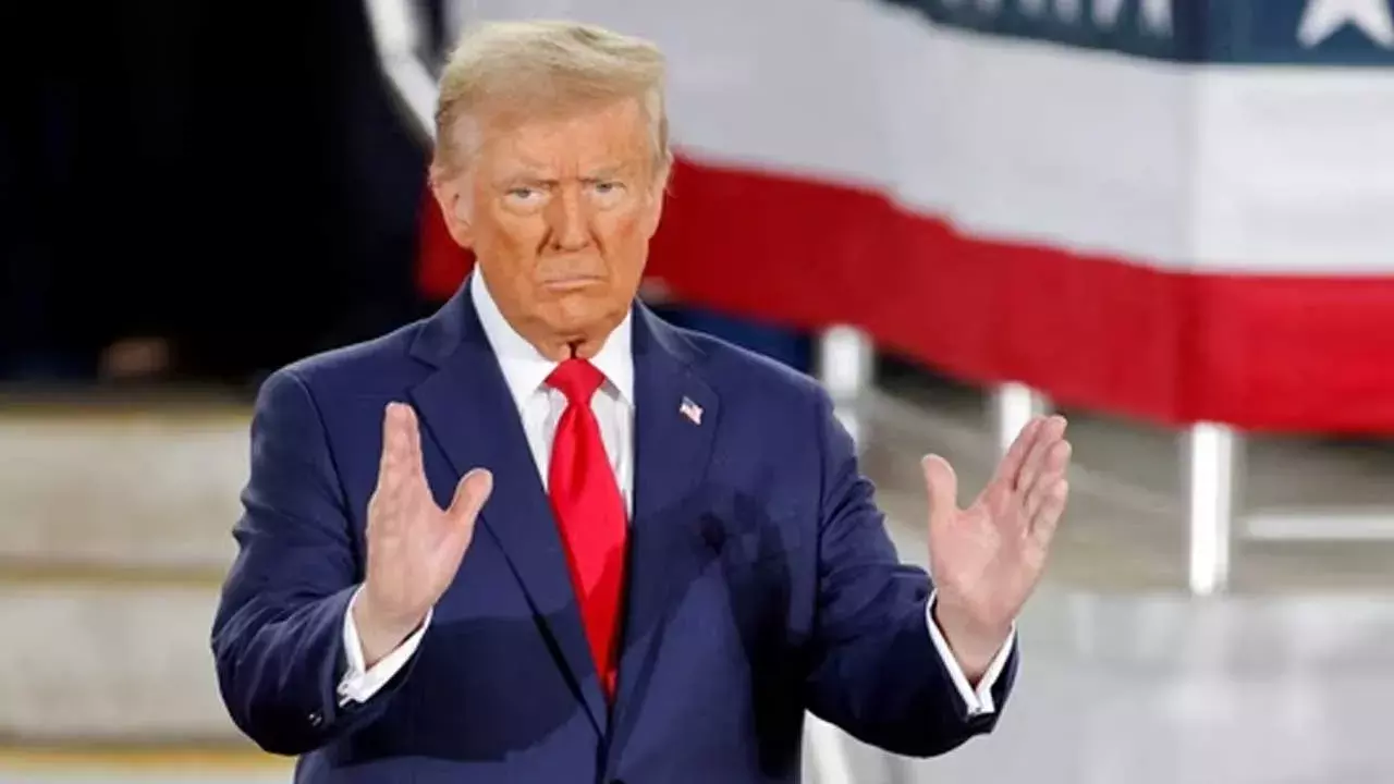 U.S.Trump : అమెరికాలో వీఆర్ఎస్!..ట్రంప్ మరో కీలక నిర్ణయం