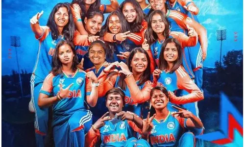 U19 WorldCup: అదరగొట్టిన యువ భారత్ U19 WorldCup: అదరగొట్టిన యువ భారత్