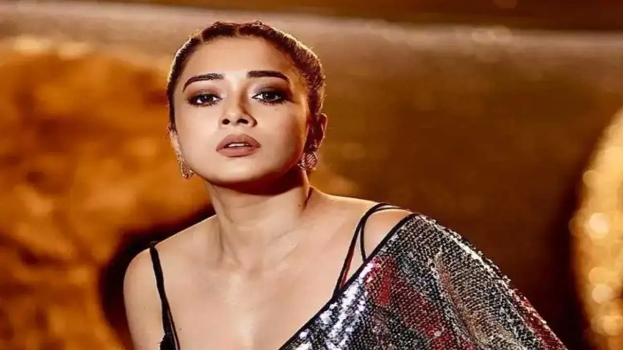 Tina Dutta : తల్లికావడానికి పెళ్లితో పనేంటి? : టీనా దత్త Tina Dutta : తల్లికావడానికి పెళ్లితో పనేంటి? : టీనా దత్త