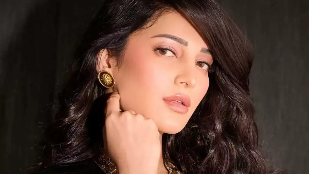 Shruti Haasan : హాలీవుడ్ లోకి శృతిహాసన్ .. ఏ సినిమా అంటే? Shruti Haasan : హాలీవుడ్ లోకి శృతిహాసన్ .. ఏ సినిమా అంటే?