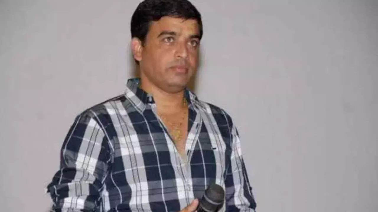 Dil Raju : దిల్ రాజు యొక్క లావాదేవీలు, సినిమాల కలెక్షన్లపై ఐటీ ప్రశ్నలు