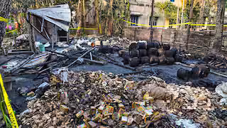 Explotion : బాణసంచా కర్మాగారంలో పేలుడు.. Explotion : బాణసంచా కర్మాగారంలో పేలుడు..
