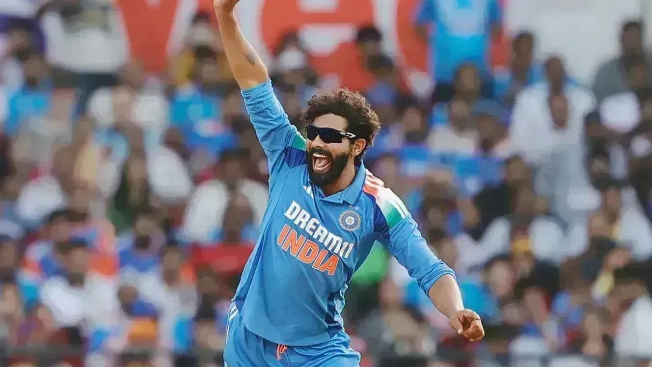 JADEJA: 600 వికెట్లు.. 6000 పరుగులు JADEJA: 600 వికెట్లు.. 6000 పరుగులు