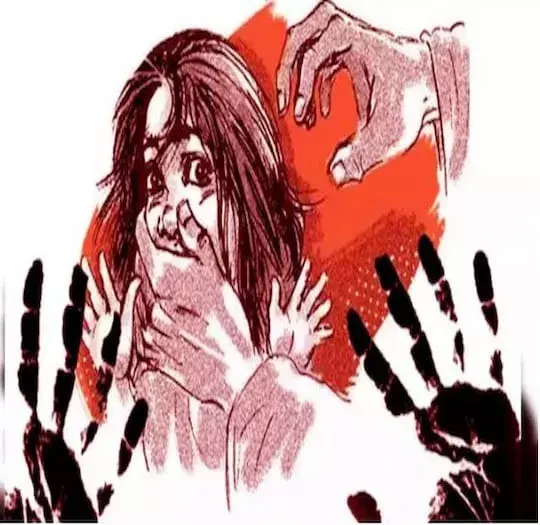 TG: తల్లితో సహ జీవనం.. కూతుళ్లపై రేప్.. అతడికి ఎయిడ్స్