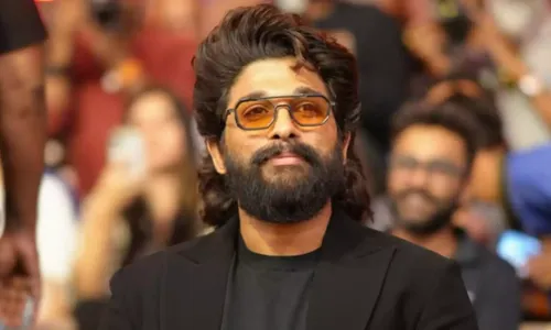 Allu Arjun :  తమిళ్ డైరెక్టర్ తో అల్లు అర్జున్ ఫిక్స్ Allu Arjun :  తమిళ్ డైరెక్టర్ తో అల్లు అర్జున్ ఫిక్స్