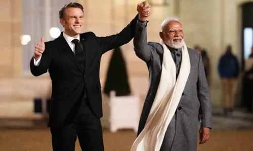 పారిస్ పర్యటనలో ప్రధాని మోదీ.. AI సమ్మిట్ కు హాజరు పారిస్ పర్యటనలో ప్రధాని మోదీ.. AI సమ్మిట్ కు హాజరు