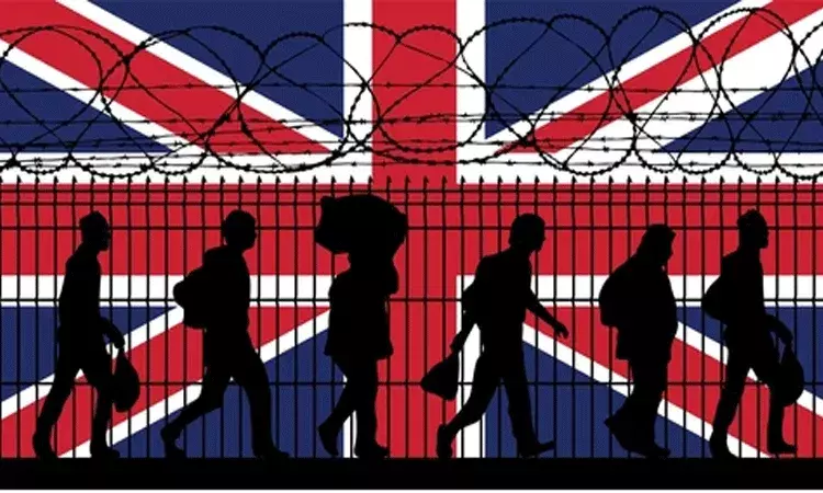 అమెరికా బాటలో యూకే.. అక్రమ వలసదారులపై వేటు