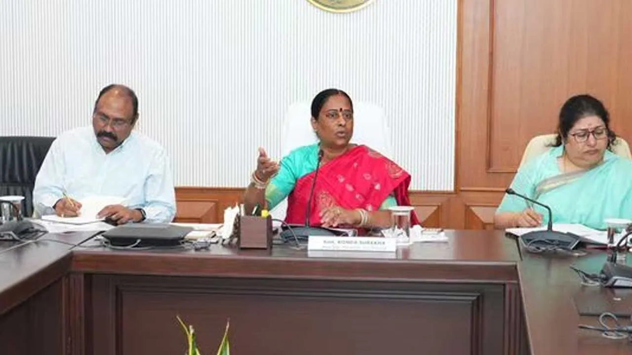 Konda Surekha : మహాశివరాత్రికి ప్రత్యేక ఏర్పాట్లు...మంత్రి కొండా సురేఖ రివ్యూ Konda Surekha : మహాశివరాత్రికి ప్రత్యేక ఏర్పాట్లు...మంత్రి కొండా సురేఖ రివ్యూ