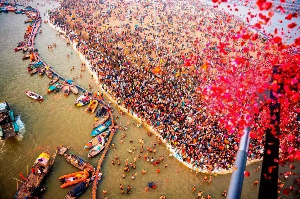Maha Kumbh mela: నేడు కుంభమేళాలో 5వ పవిత్ర స్నానం..భారీ భద్రతా ఏర్పాట్లు Maha Kumbh mela: నేడు కుంభమేళాలో 5వ పవిత్ర స్నానం..భారీ భద్రతా ఏర్పాట్లు