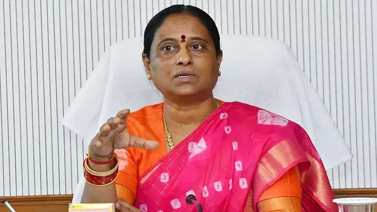 Konda Surekha : తెలంగాణ శైవక్షేత్రాలు మెరిసిపోవాలి.. కొండా సురేఖ ఆదేశాలు Konda Surekha : తెలంగాణ శైవక్షేత్రాలు మెరిసిపోవాలి.. కొండా సురేఖ ఆదేశాలు