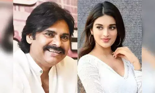 Nidhi Agarwal : పవన్ పాత్రలో లీనమై పోతారు : నిధి అగర్వాల్ Nidhi Agarwal : పవన్ పాత్రలో లీనమై పోతారు : నిధి అగర్వాల్