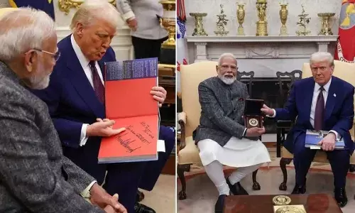 Donald Trump : మోదీకి స్పెషల్ గిఫ్ట్ ఇచ్చిన ట్రంప్ .. ఎంటో తెలుసా ? Donald Trump : మోదీకి స్పెషల్ గిఫ్ట్ ఇచ్చిన ట్రంప్ .. ఎంటో తెలుసా ?