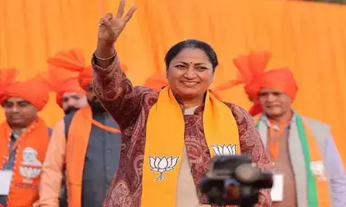 Delhi CM Rekha Gupta : ఎవరీ రేఖాగుప్తా? బ్యాక్ గ్రౌండ్ హిస్టరీ ఇదే Delhi CM Rekha Gupta : ఎవరీ రేఖాగుప్తా? బ్యాక్ గ్రౌండ్ హిస్టరీ ఇదే