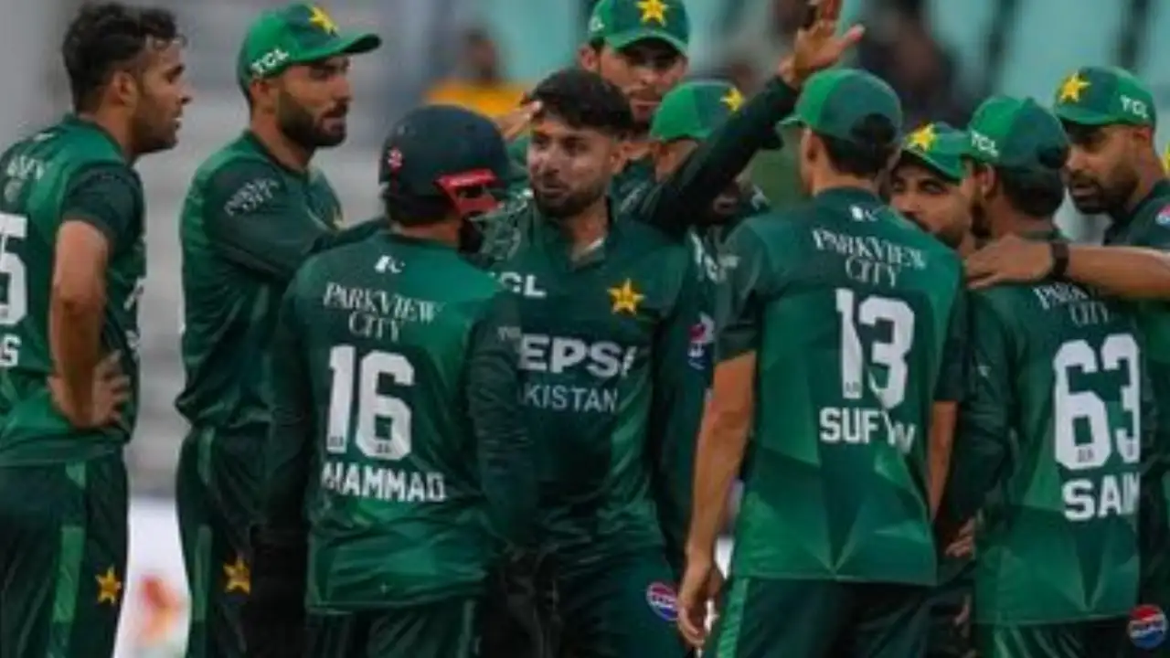 Cricket : టీమ్ ఇండియాతో మ్యాచ్.. పాకిస్థాన్కు బిగ్ షాక్ Cricket : టీమ్ ఇండియాతో మ్యాచ్.. పాకిస్థాన్కు బిగ్ షాక్