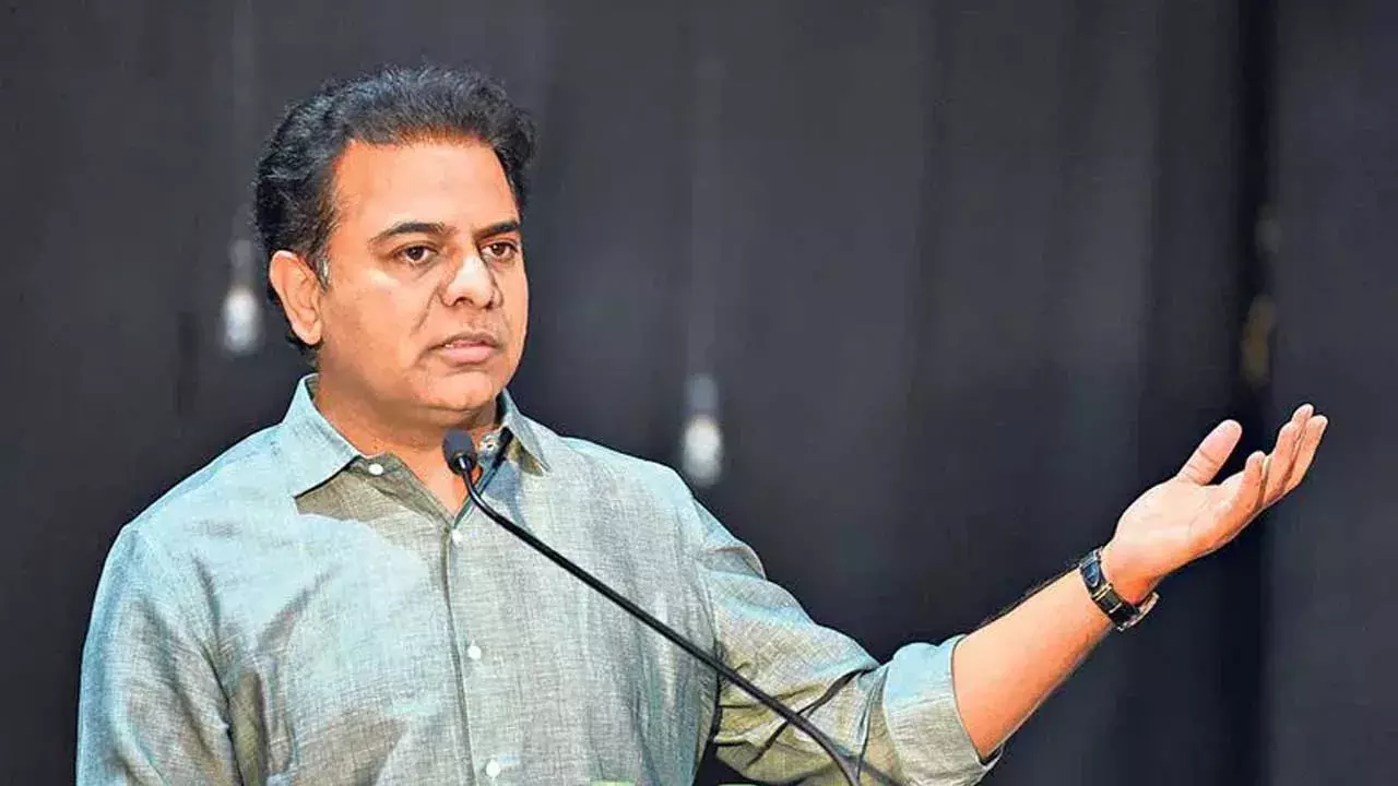 KTR : బీఆర్ఎస్ హయాంలో అనేక రంగాల్లో వృద్ధి: కేటీఆర్ KTR : బీఆర్ఎస్ హయాంలో అనేక రంగాల్లో వృద్ధి: కేటీఆర్