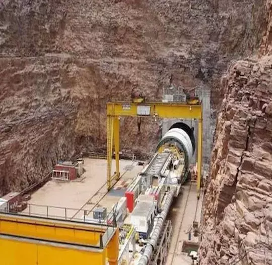 SLBC: కార్మికులను రక్షించేందుకు ముమ్ముర యత్నం