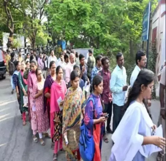 APPSC: ప్రశాంతంగా ముగిసిన గ్రూప్-2 పరీక్షలు APPSC: ప్రశాంతంగా ముగిసిన గ్రూప్-2 పరీక్షలు