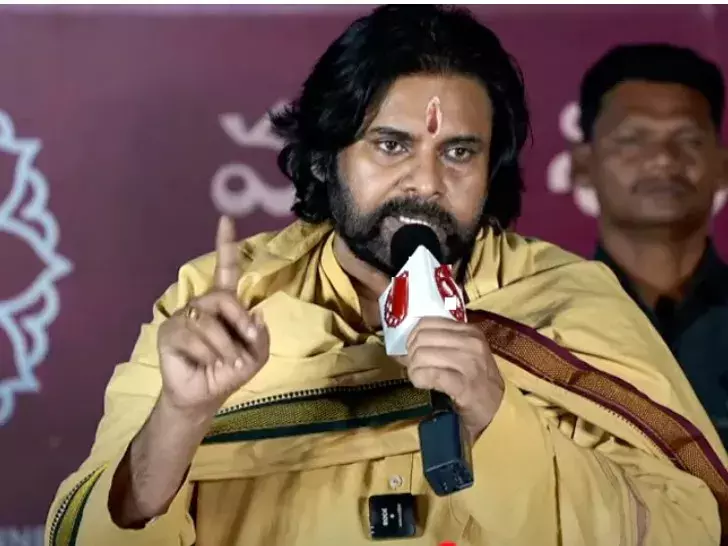 PAWAN: నాకు ఓట్ల కంటే ధర్మమే ముఖ్యం PAWAN: నాకు ఓట్ల కంటే ధర్మమే ముఖ్యం