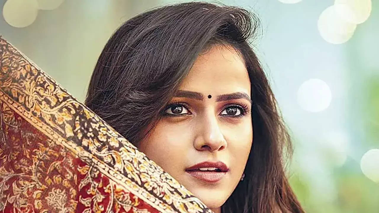 Vaishnavi Chaitanya : వైష్ణవి చైతన్య ఆశలన్నీ జాక్ పైనే Vaishnavi Chaitanya : వైష్ణవి చైతన్య ఆశలన్నీ జాక్ పైనే