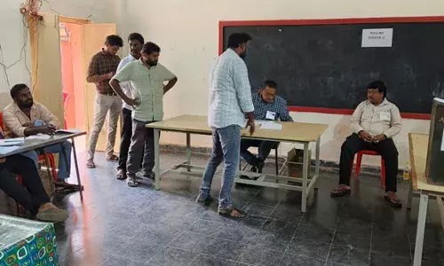 MLC ELECTIONS: కొనసాగుతున్న ఎమ్మెల్సీ ఎన్నికల పోలింగ్ MLC ELECTIONS: కొనసాగుతున్న ఎమ్మెల్సీ ఎన్నికల పోలింగ్