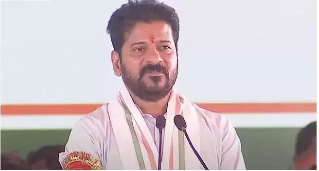 REVANTH: రైతులను బీఆర్ఎస్, బీజేపీ ఆగం చేస్తున్నాయ్ REVANTH: రైతులను బీఆర్ఎస్, బీజేపీ ఆగం చేస్తున్నాయ్