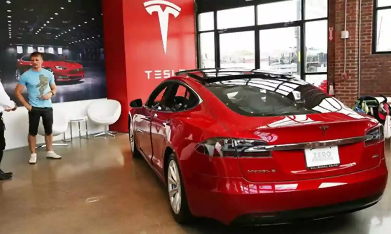 Tesla Showroom : ముంబైలో టెస్లా షోరూం రెడీ Tesla Showroom : ముంబైలో టెస్లా షోరూం రెడీ