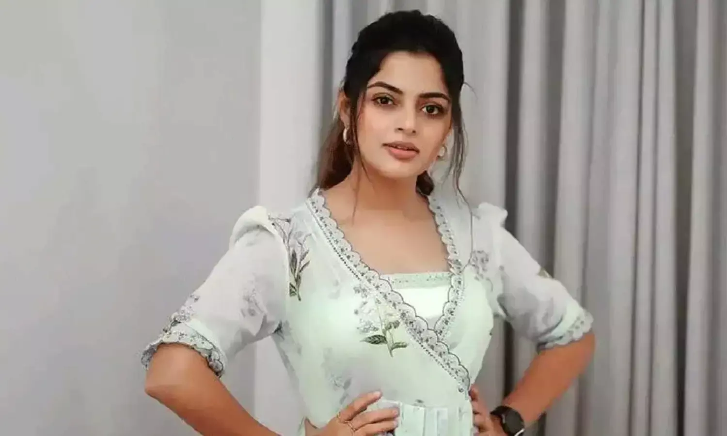 Actress Nikhila Vimal : తమిళ, మలయా ళంలో నిక్కీ బిజీ Actress Nikhila Vimal : తమిళ, మలయా ళంలో నిక్కీ బిజీ