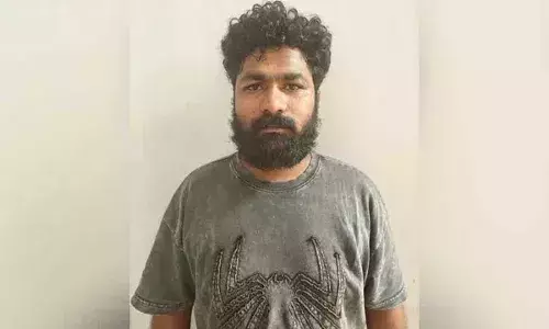 Telangana : ఆస్తి కోసం కన్నితల్లిని కత్తితో పొడిచి హత్య