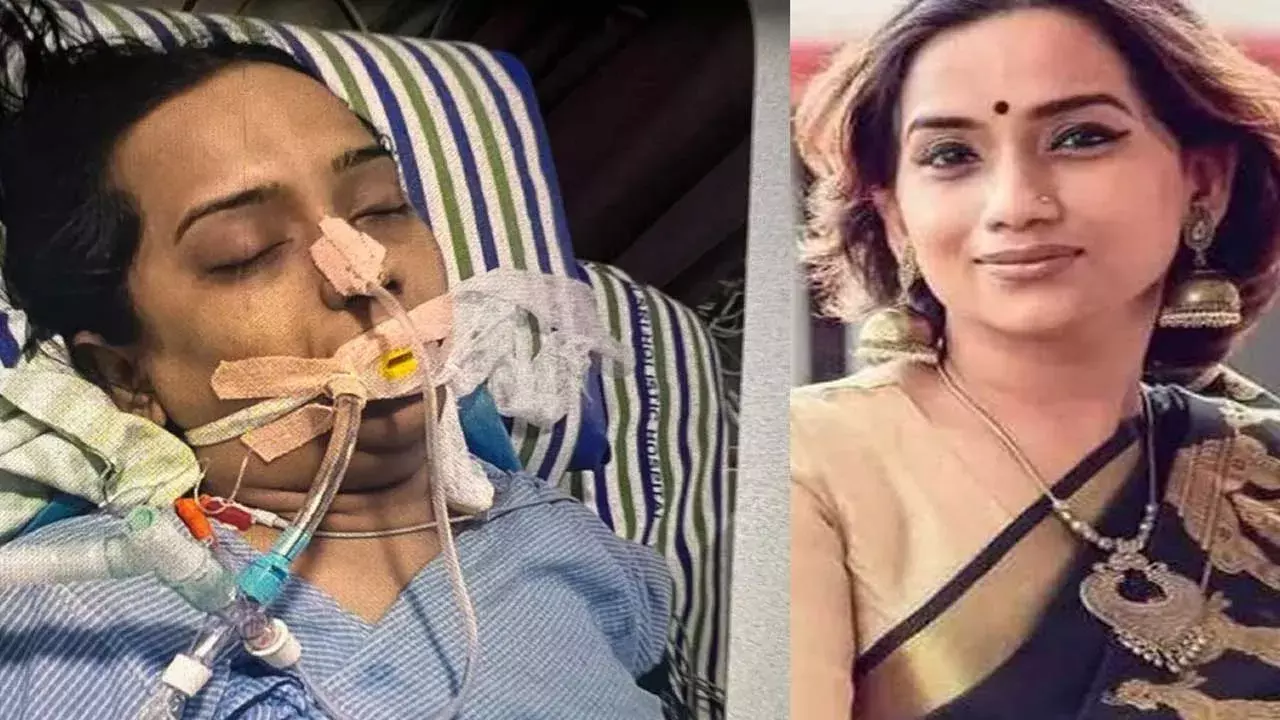 Singer Kalpana : సింగర్ కల్పన సూసైడ్ అటెంప్ట్.. ప్రముఖుల పరామర్శ.. Singer Kalpana : సింగర్ కల్పన సూసైడ్ అటెంప్ట్.. ప్రముఖుల పరామర్శ..