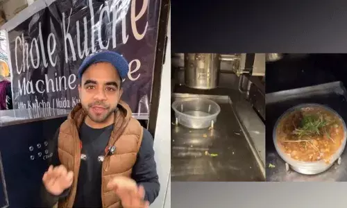 బ్యాంకింగ్ ఉద్యోగాన్ని వదిలి చోలే కుల్చా వెండింగ్ మెషీన్ ను కనిపెట్టిన కేంబ్రిడ్జ్ గ్రాడ్యుయేట్..