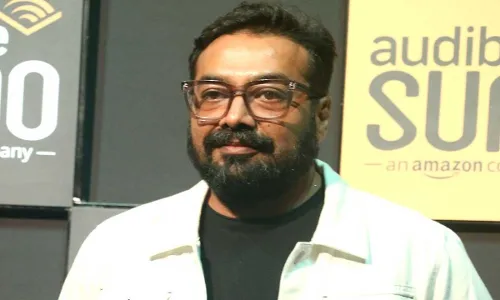 Anurag Kashyap : విషపూరిత బాలీవుడ్ ను వదిలేశా.. అనురాగ్ కశ్యప్ హాట్ కామెంట్ Anurag Kashyap : విషపూరిత బాలీవుడ్ ను వదిలేశా.. అనురాగ్ కశ్యప్ హాట్ కామెంట్
