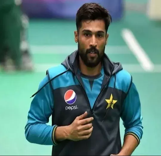 IPL: ఐపీఎల్‌లో ఆడాలని ఉందంటున్న పాక్ క్రికెటర్