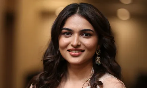 Kayadu Lohar :  ఒక్క హిట్టుకు అరడజను ఆఫర్స్ వచ్చాయి.. Kayadu Lohar :  ఒక్క హిట్టుకు అరడజను ఆఫర్స్ వచ్చాయి..