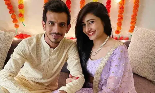 Chahal-Dhanashree : విడాకులపై చాహల్-ధనశ్రీ యూటర్న్? Chahal-Dhanashree : విడాకులపై చాహల్-ధనశ్రీ యూటర్న్?