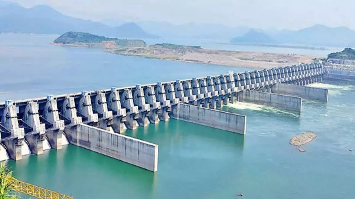 POLAVARAM: పోలవరం సాకారం దిశగా కీలక అడుగు POLAVARAM: పోలవరం సాకారం దిశగా కీలక అడుగు
