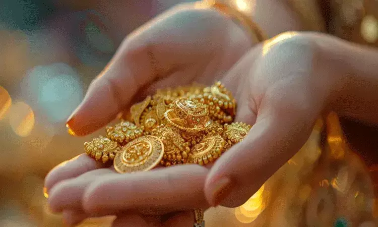 హోలీ తర్వాత పెరిగిన బంగారం, వెండి ధరలు.. 10 గ్రాముల ధర చూస్తే..