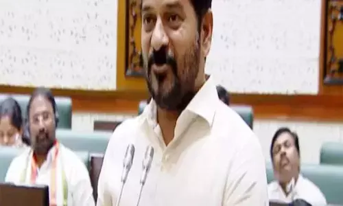 KCR: కేసీఆర్ వందేళ్లు చల్లగా ఉండాలి: రేవంత్ KCR: కేసీఆర్ వందేళ్లు చల్లగా ఉండాలి: రేవంత్