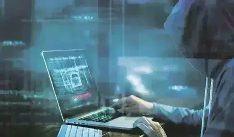 Mumbai : 2 నెలలకుపైగా ముంబై వృద్ధురాలి ‘డిజిటల్‌ అరెస్టు’