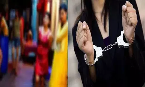 Warangal : వరంగల్ లో వ్యభిచార ముఠా గుట్టురట్టు