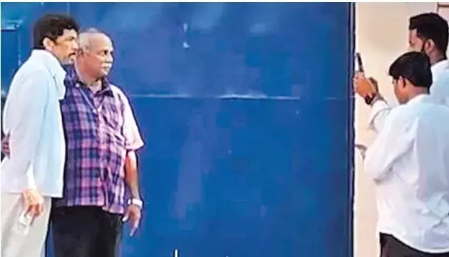 POSANI: చేయించింది.. చెప్పించింది సాక్షినే: పోసాని POSANI: చేయించింది.. చెప్పించింది సాక్షినే: పోసాని