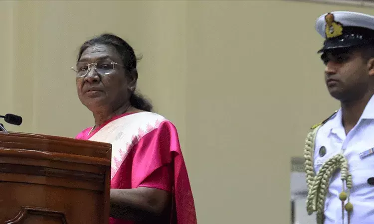 అత్యుత్తమ జర్నలిస్టులకు గోయెంకా అవార్డు.. రాష్ట్రపతి చేతుల మీదుగా