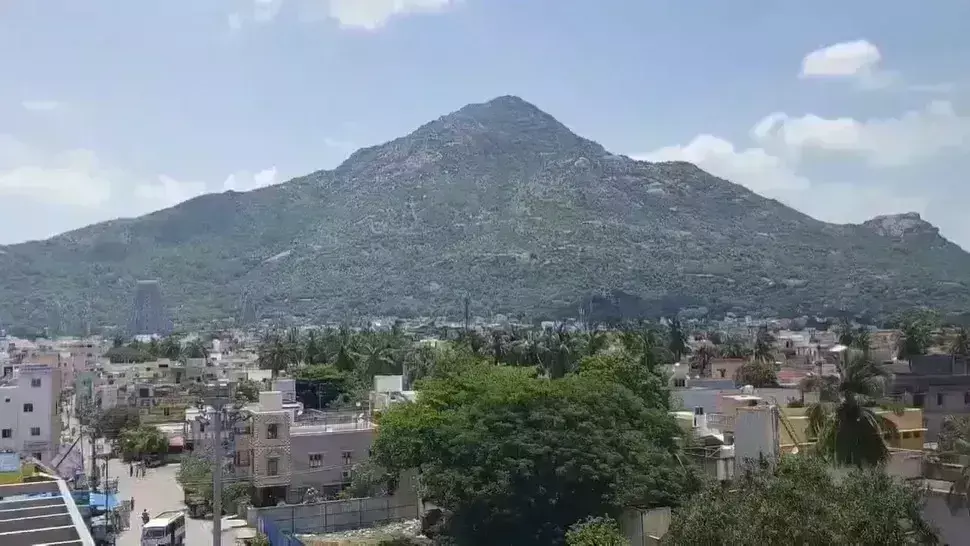 Crime News:  : తిరువణ్ణామలై కొండ మీద  అత్యాచారం Crime News:  : తిరువణ్ణామలై కొండ మీద  అత్యాచారం