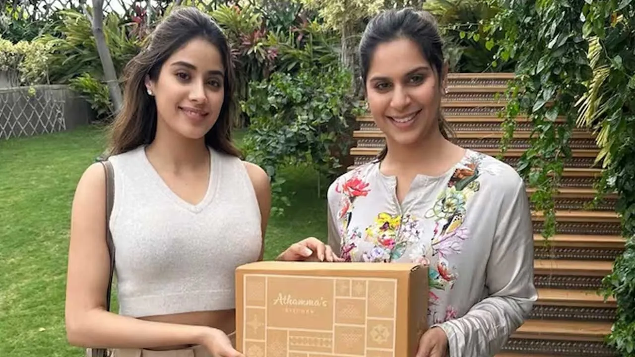 Upasana Gifts : జాన్వీకి ఉపాసన స్పెషల్ గిఫ్ట్ Upasana Gifts : జాన్వీకి ఉపాసన స్పెషల్ గిఫ్ట్