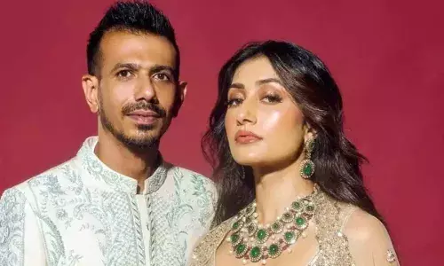 Team India Bowler Chahal : చాహల్ భార్యకు భరణం.. మహ్వాష్ పోస్ట్ వైరల్! Team India Bowler Chahal : చాహల్ భార్యకు భరణం.. మహ్వాష్ పోస్ట్ వైరల్!