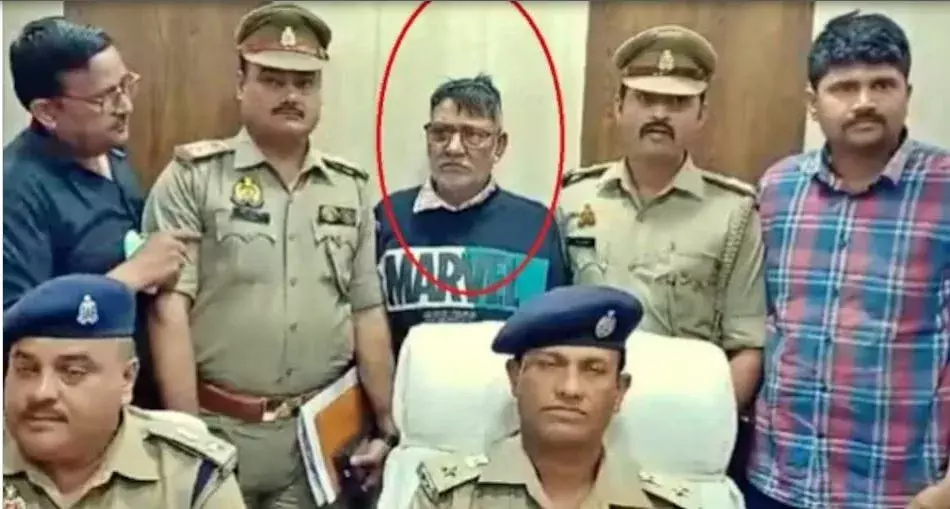 UP: కీచక ప్రొఫెసర్‌ ఫోన్‌లో 72 అశ్లీల వీడియోలు