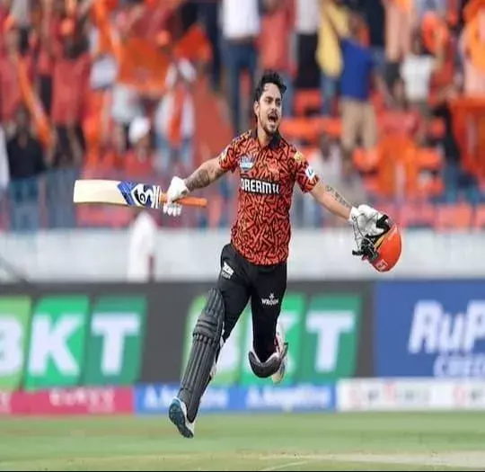 IPL: ఇషాన్.. తుఫాన్ IPL: ఇషాన్.. తుఫాన్