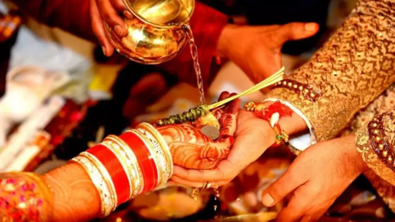 Wedding Dates : ఏప్రిల్ నెలలో ముహూర్తాల జాతర