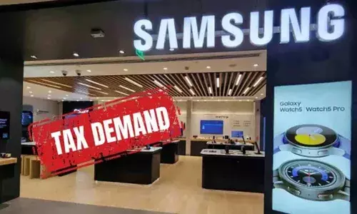Samsung : శాంసంగ్ కు కేంద్రం షాక్.. రూ.5,168 కోట్ల టాక్స్ నోటీసులు Samsung : శాంసంగ్ కు కేంద్రం షాక్.. రూ.5,168 కోట్ల టాక్స్ నోటీసులు