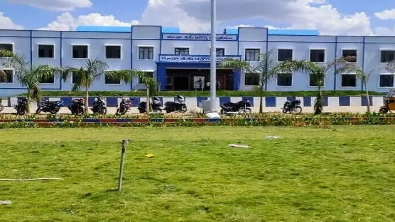 Earth Sciences University : తెలంగాణలో ఎర్త్‌సైన్స్ యూనివర్సిటీ.. ఎక్కడంటే?